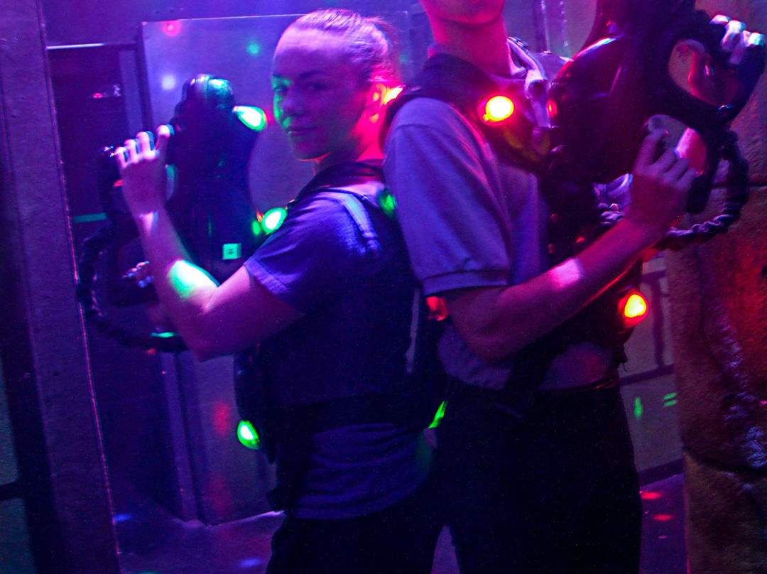 Laser Web-Centerville必去景点