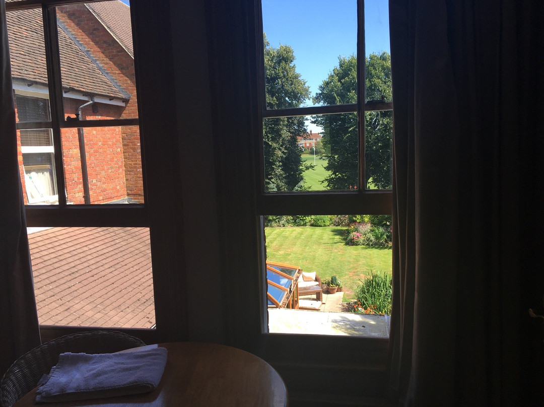 Beford Park House主图