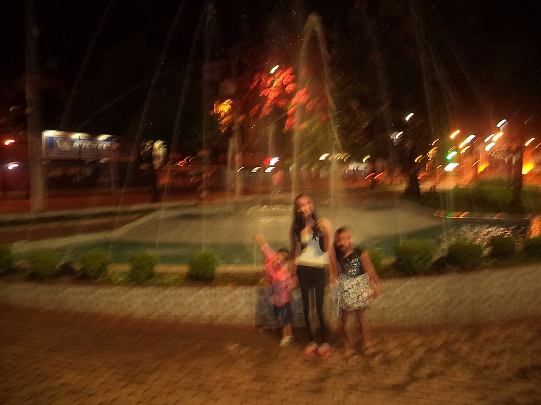 Praça Bom Jesus-Anapolis必去景点