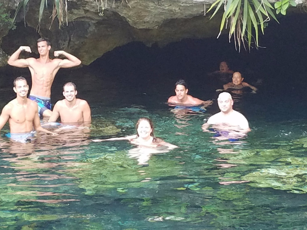 ATV Jungle & Cenote Tour景点图片