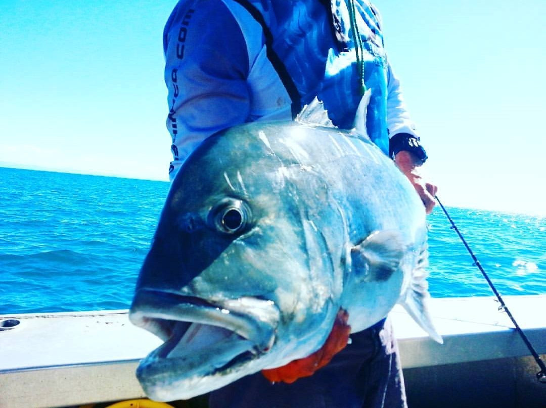 Hooked Up Fishing Adventures景点图片