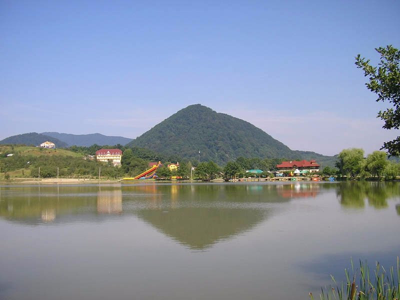Lake Siloamskaya Kupalnya景点图片