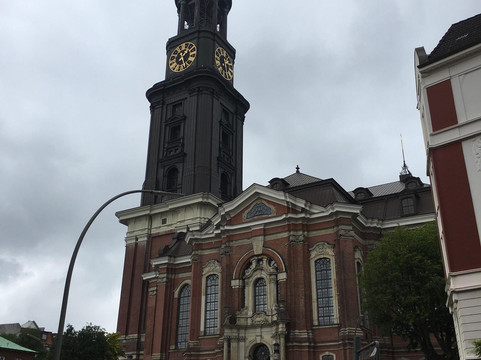 Hamburger Gezeiten Stadtführungen-汉堡必去景点