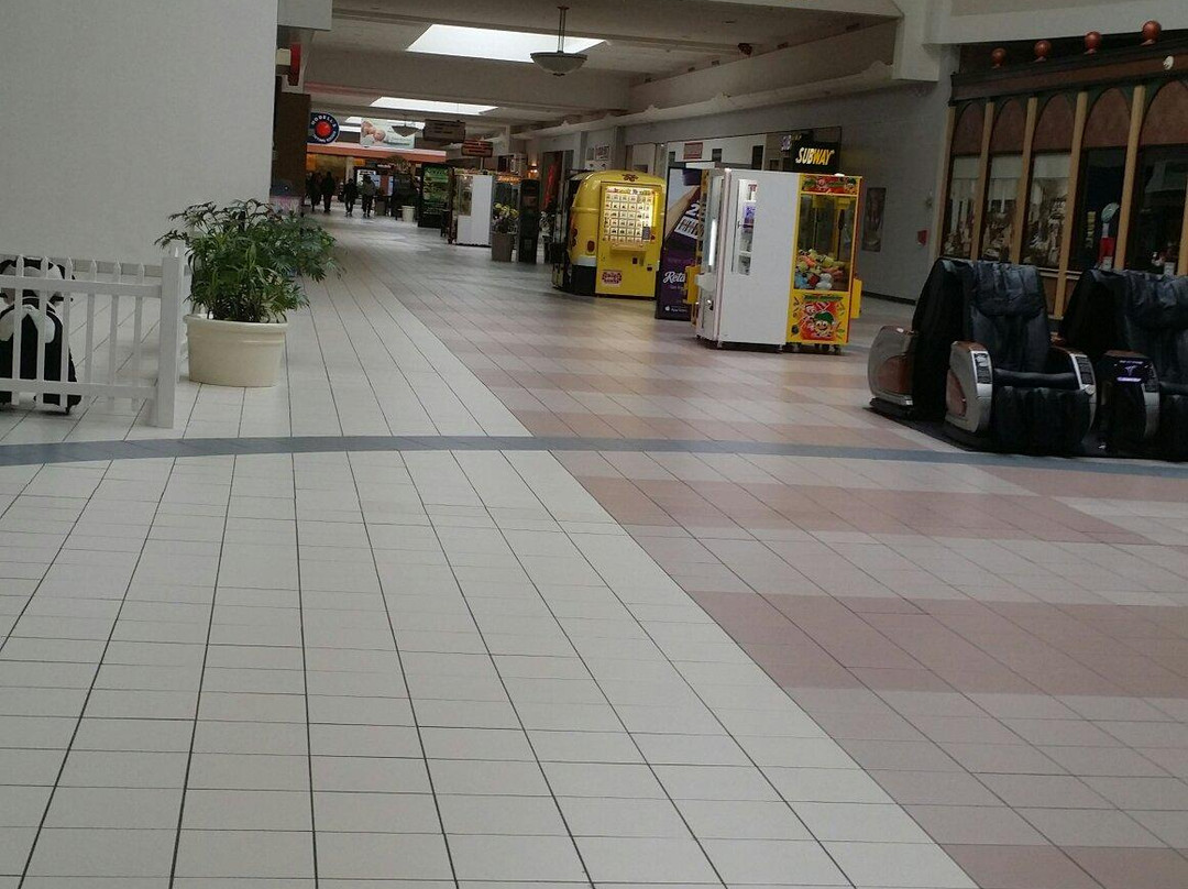 Neshaminy Mall景点图片