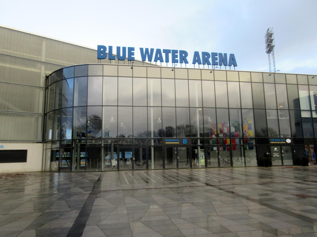 Blue Water Arena景点图片