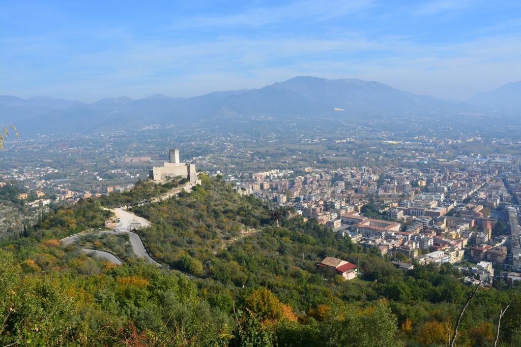 Rocca Janula景点图片
