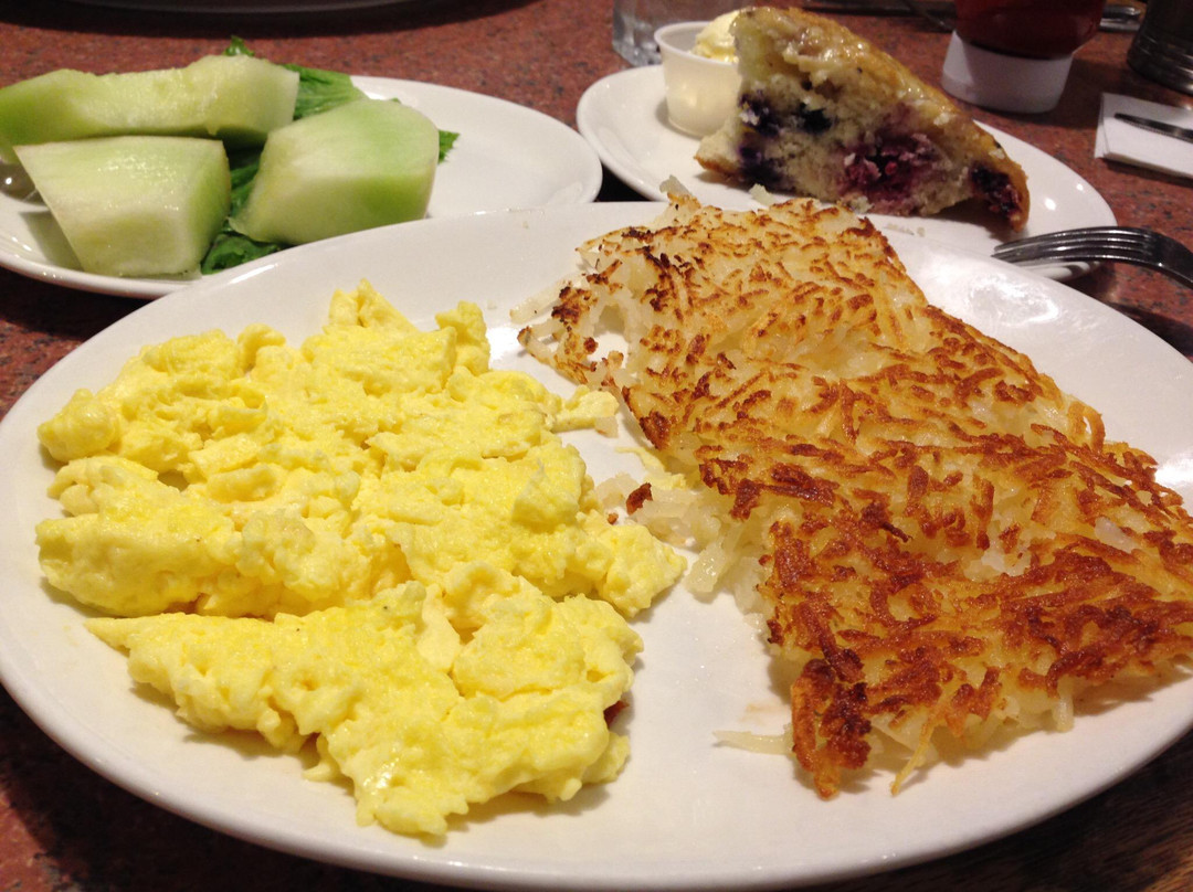 Shari's Cafe and Pies