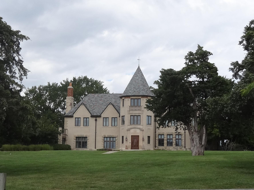 Cedar Crest-托皮卡必去景点