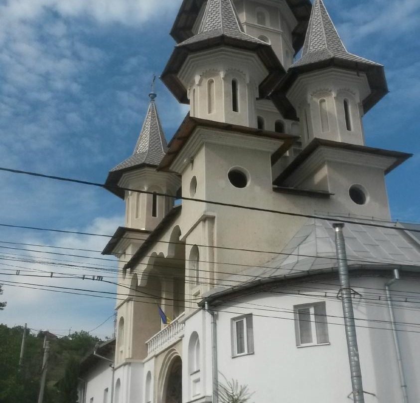 The Holy Cross Monastery景点图片