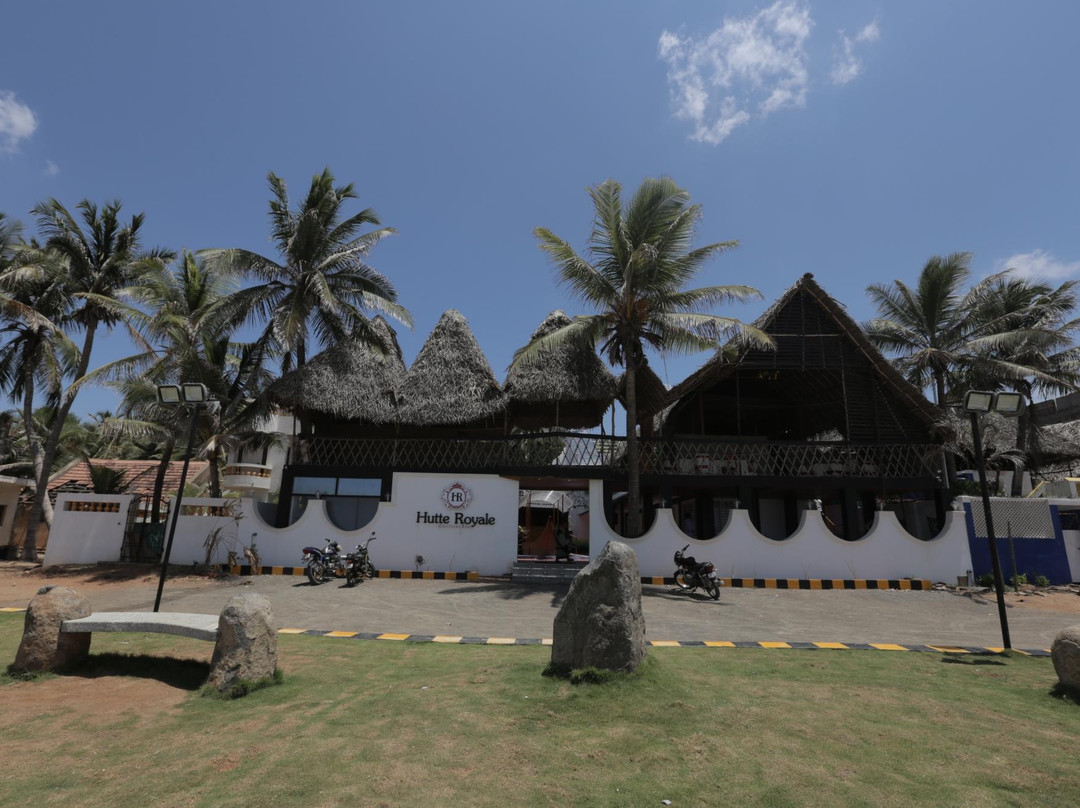 Hutte Royale Beach Resorts