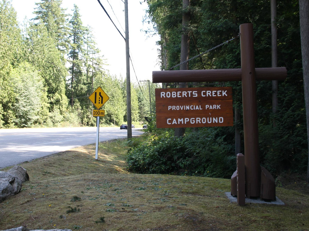 Roberts Creek Provincial Park景点图片