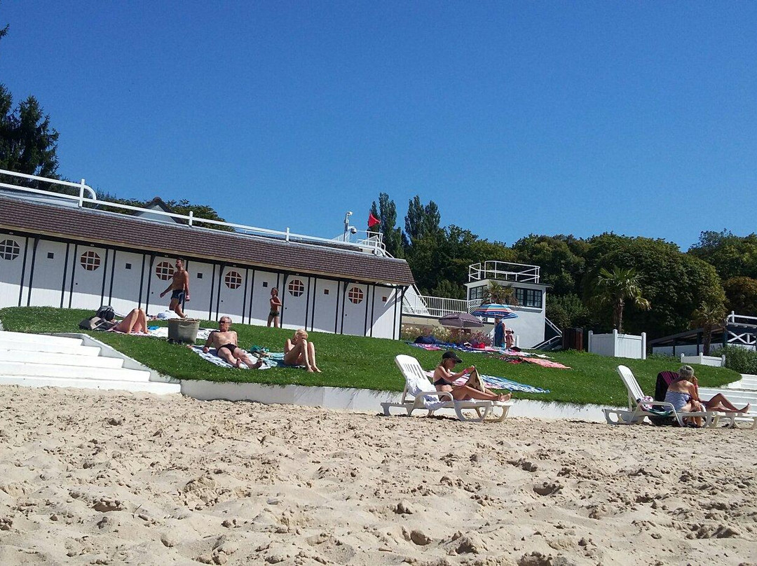 La plage景点图片