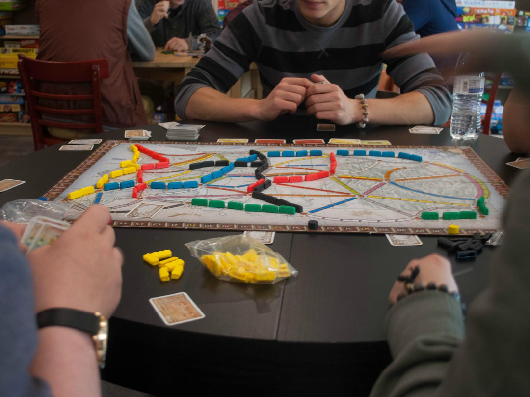 3&UP Board Game Lounge-普利茅斯必去景点