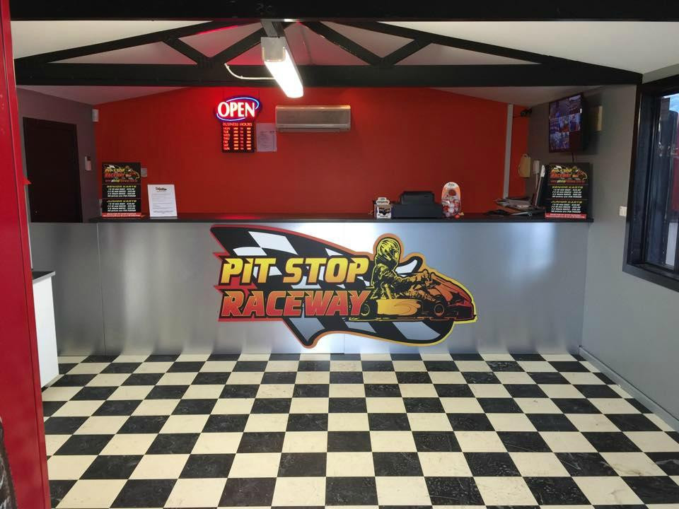 Pit Stop Raceway景点图片
