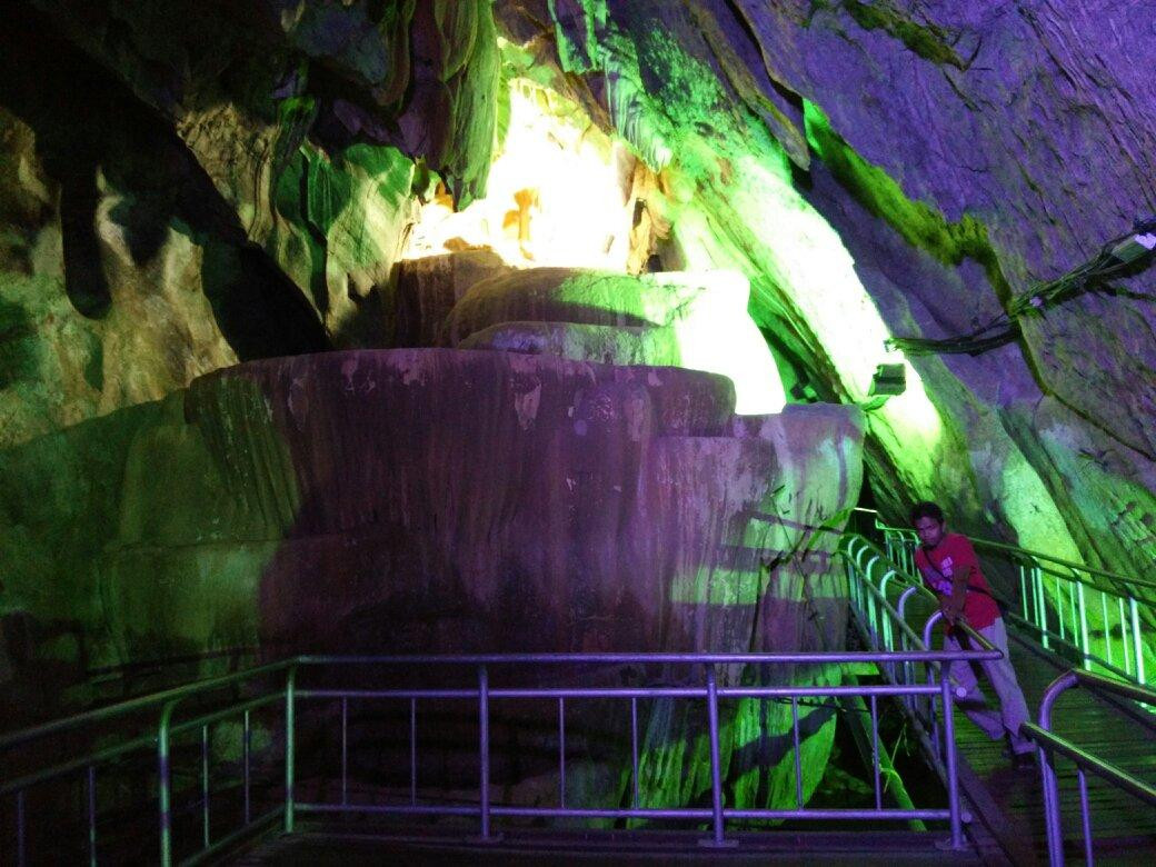 Gua Kelam-Kaki Bukit必去景点