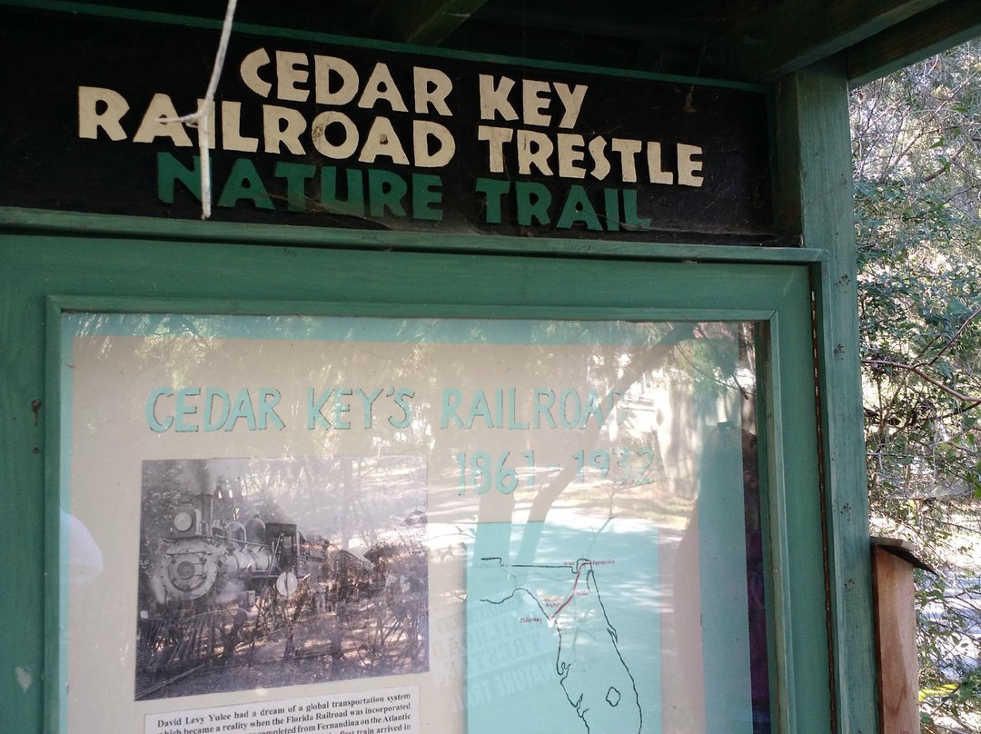 Cedar Key Railroad Trestle Nature Trail景点图片