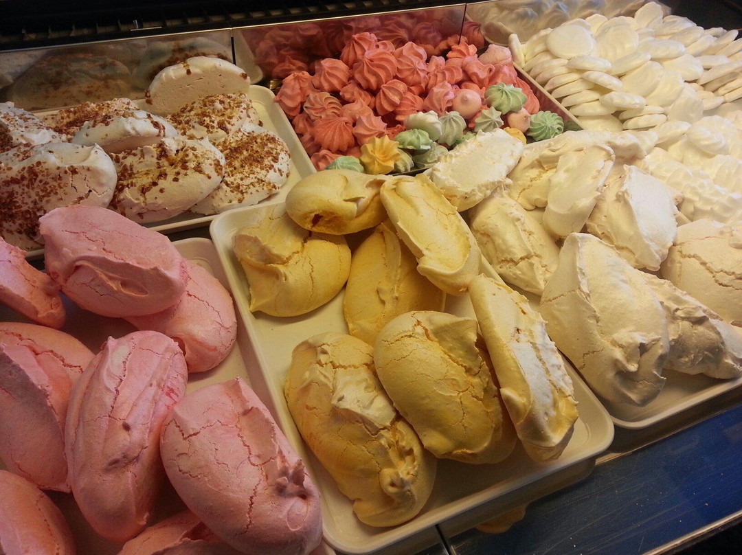 Pale旅游景点-Pasticceria Artigianale di Ponziani Giancarlo