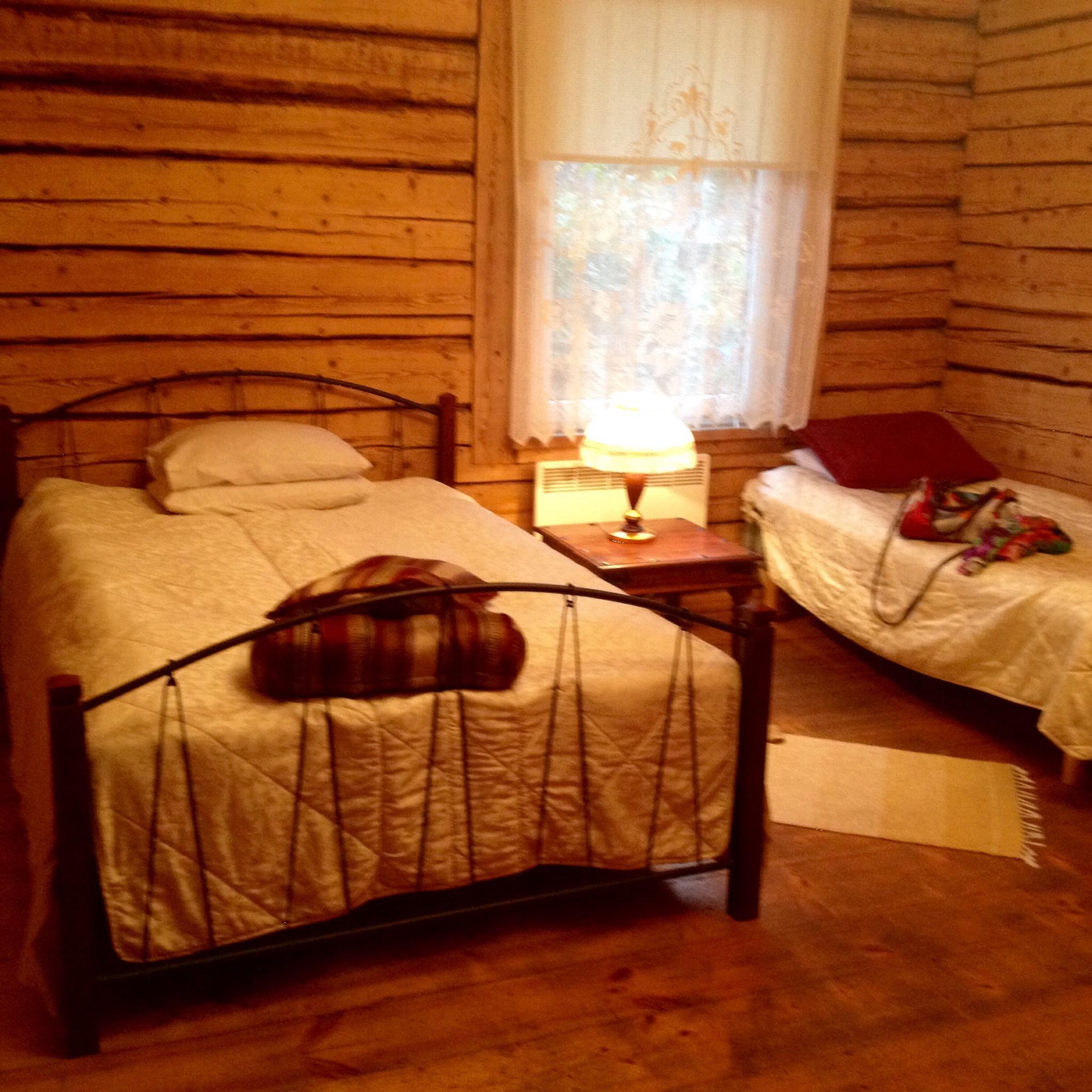 Guesthouse at the Village Elder Carl Schmidt's House-客卧