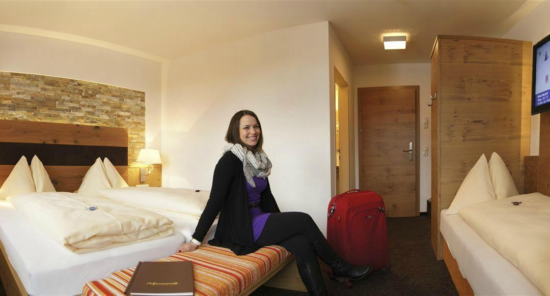 Hotel Alpenwelt主图
