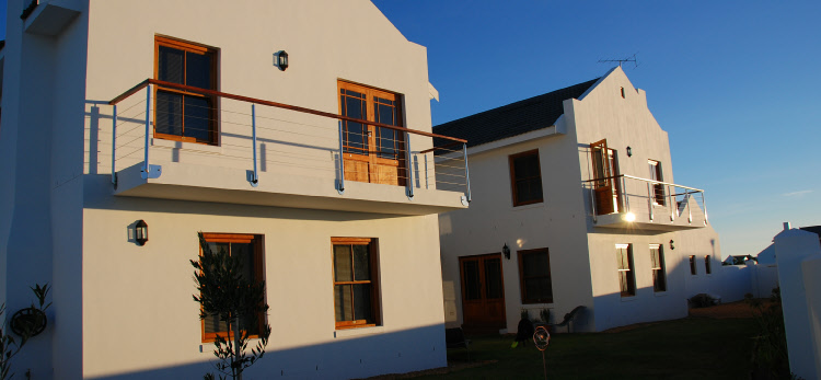 Djuna B & B-官方