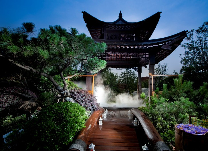 绿地御豪温泉酒店主图