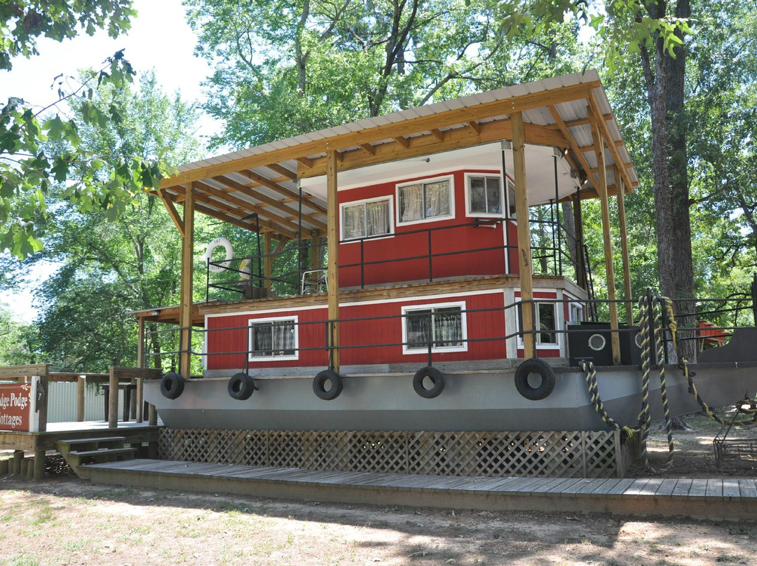 Oil City酒店住宿-Hodge Podge Cottages