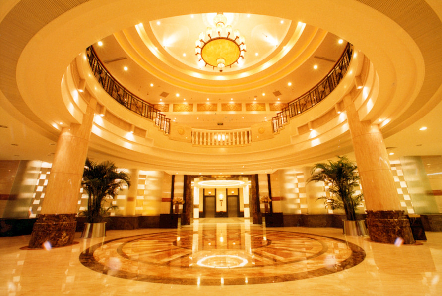 烟台中心大酒店主图