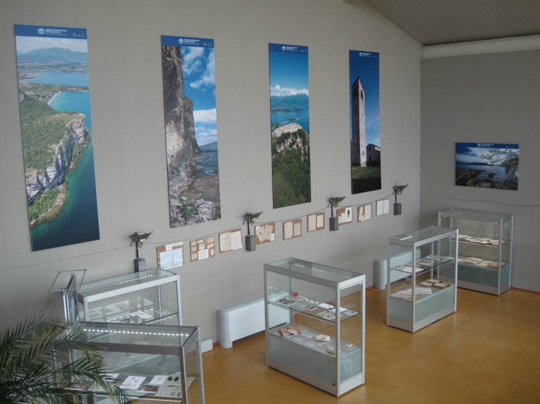 Rocca di Manerba del Garda景点图片
