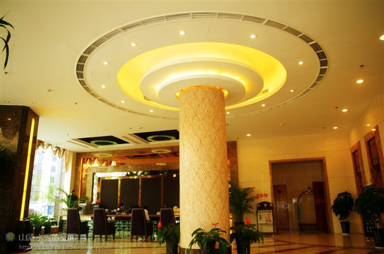 梅里智选酒店（泰山火车站岱庙景区店）主图