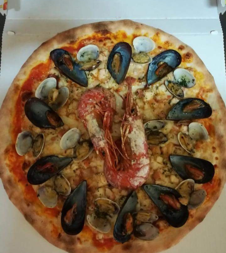 Siamaggiore餐馆和美食-Pizzeria Mediterranea