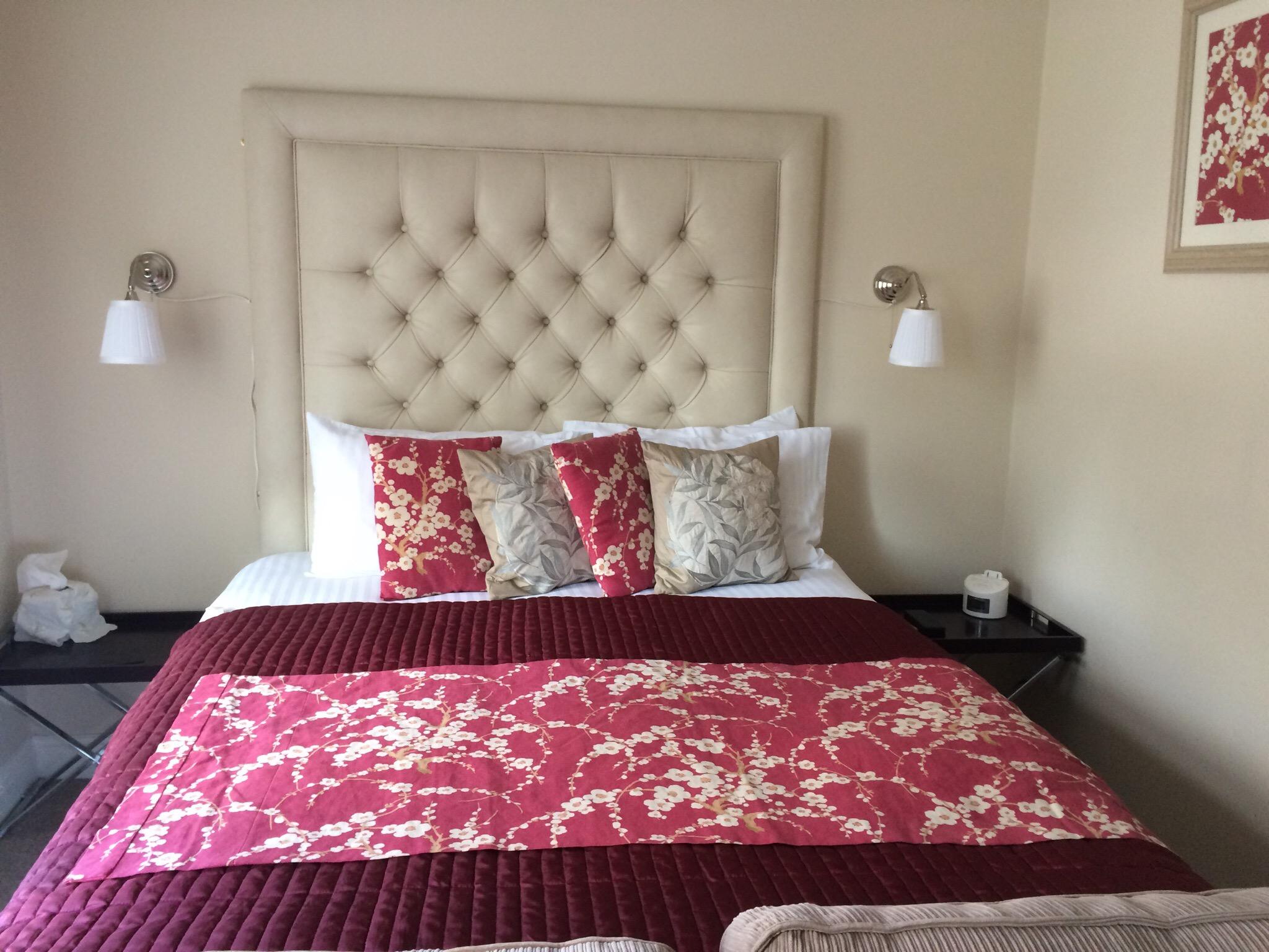 Hollies Guest House-客卧