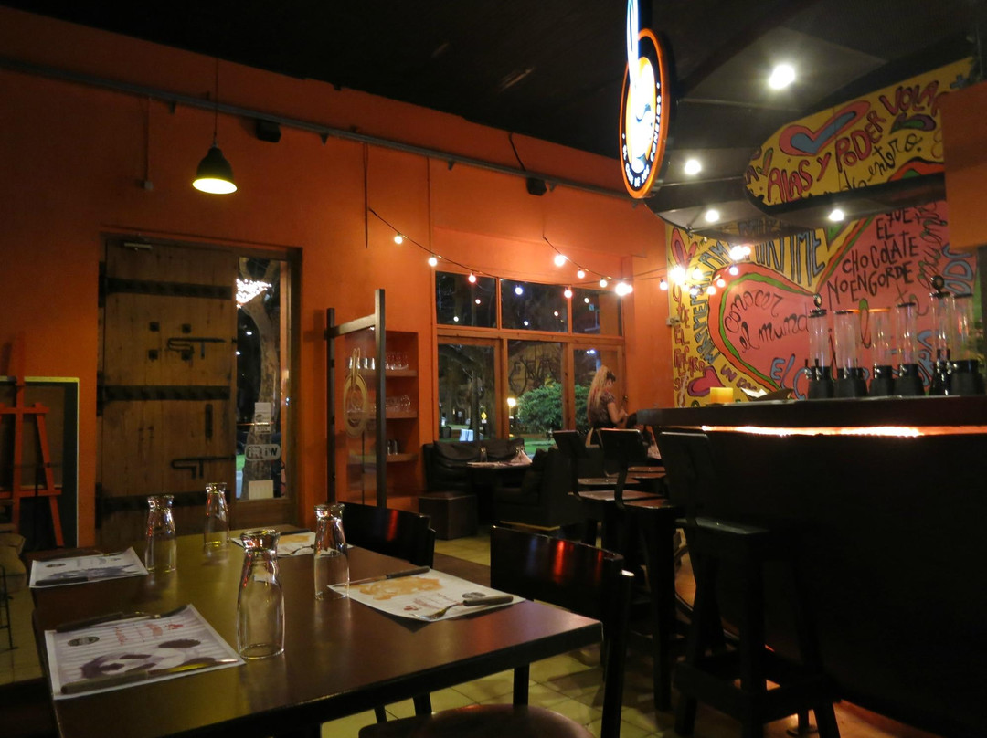 Henderson餐馆和美食-Confiesate Antonia