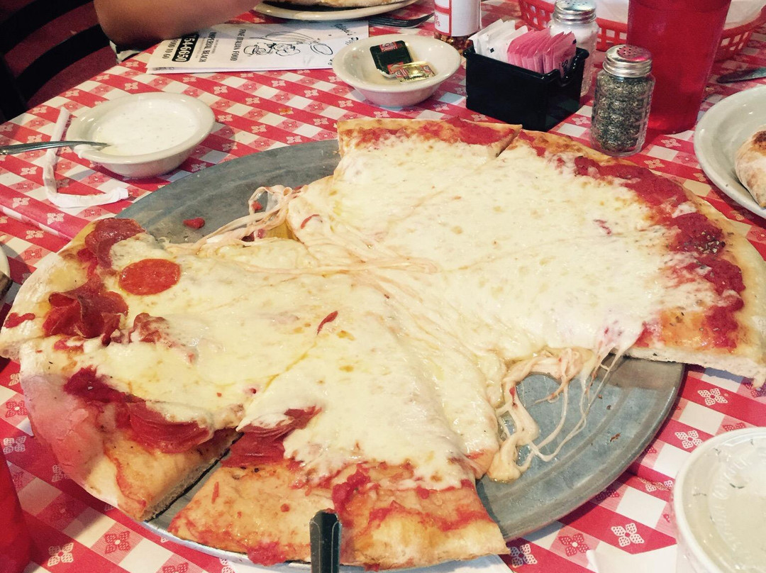 Imperial Beach餐馆和美食-Filippi's Pizza Grotto Imperial Beach