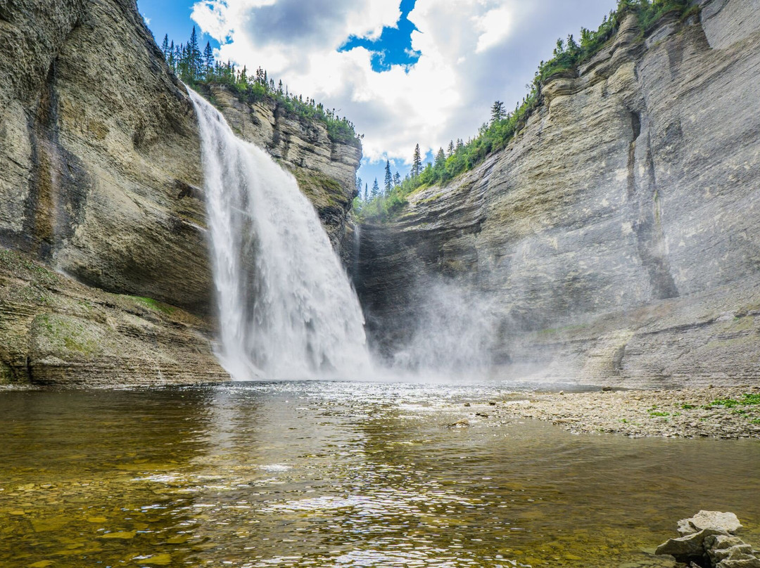 Chute Vauréal-Port-Menier必去景点