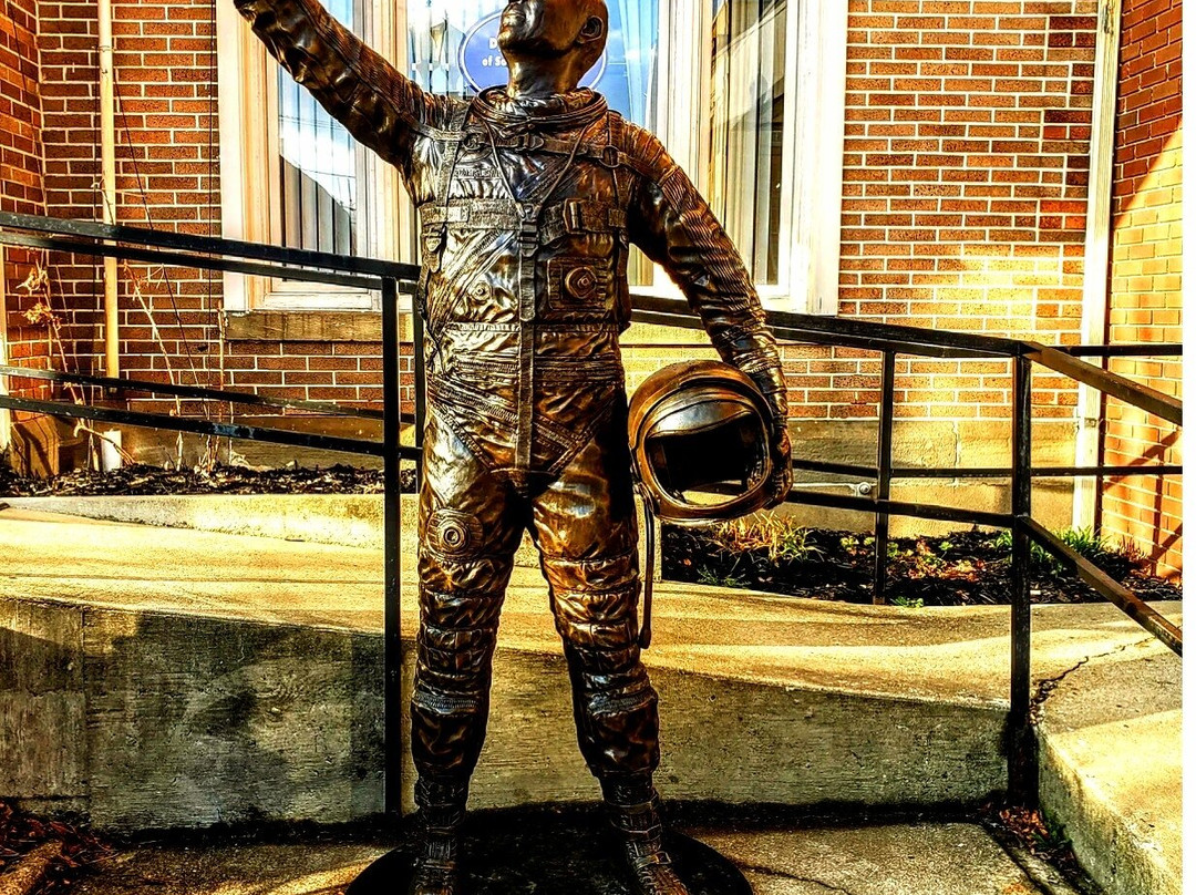 John and Annie Glenn Historic Site-New Concord必去景点