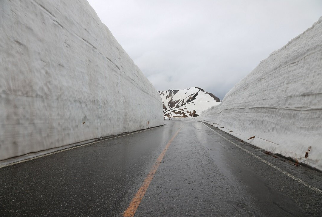 Yuki no Otani (Snow Wall)-立山町必去景点