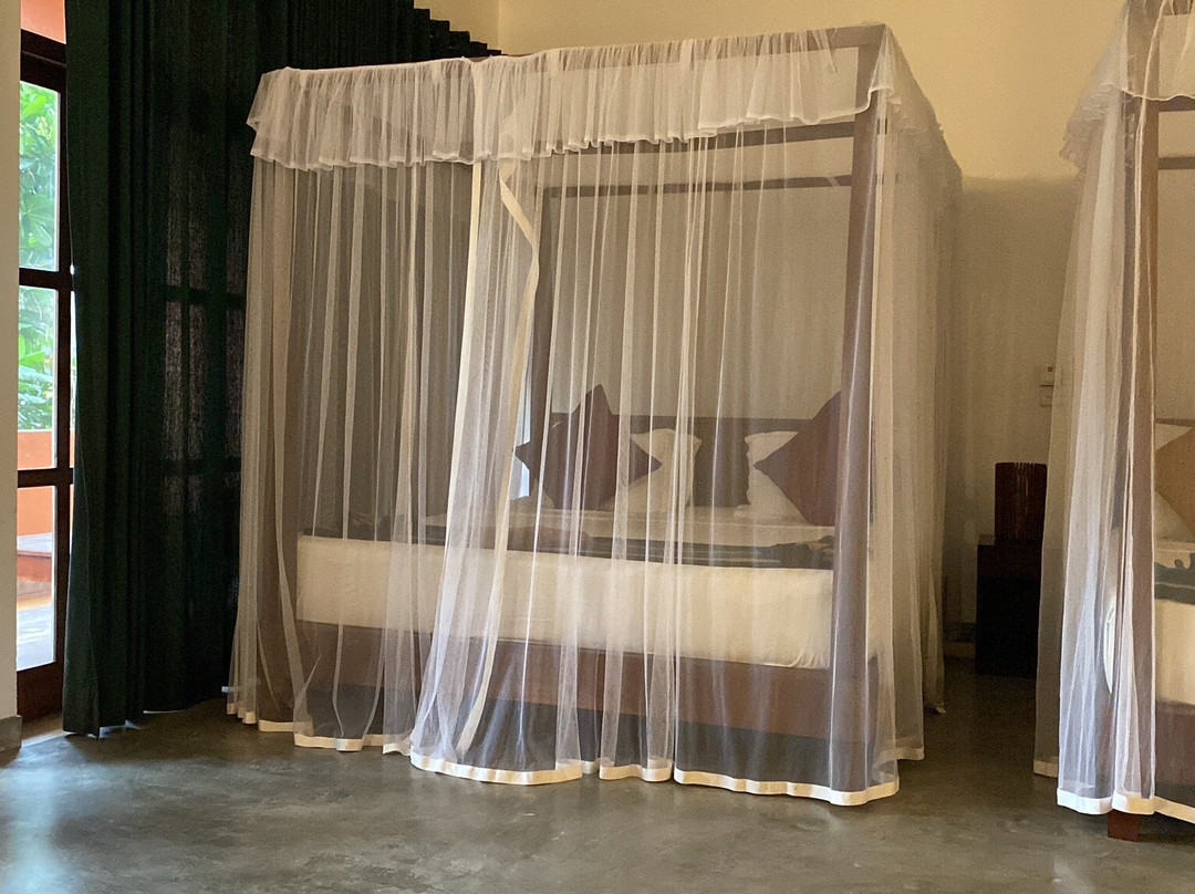 埃斯普利特迪斯酒店