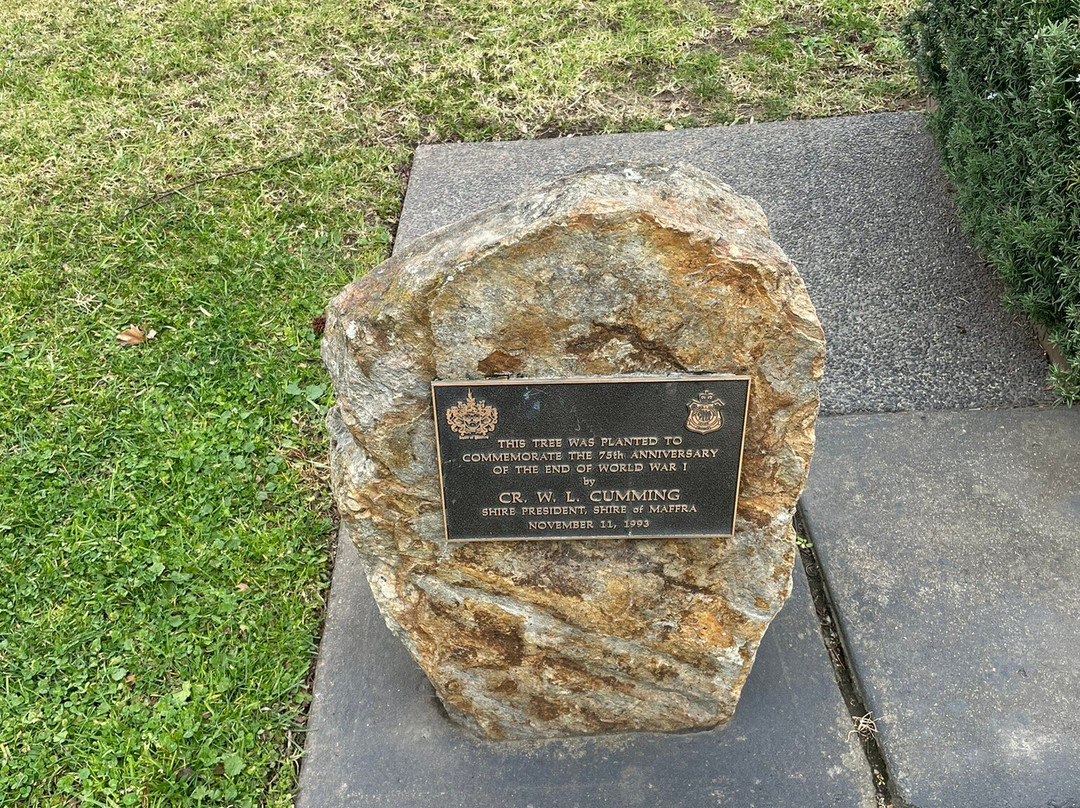 Maffra Cenotaph-Maffra必去景点