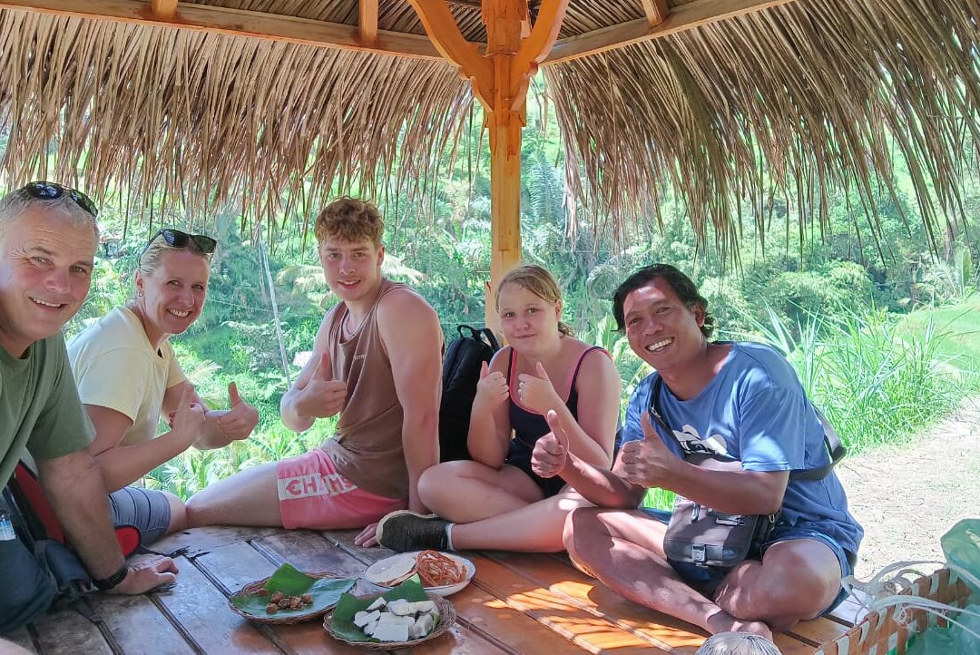 Buda's Homestay Lemukih主图