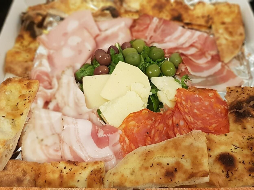 El Chiringuito Pizzeria da Michele