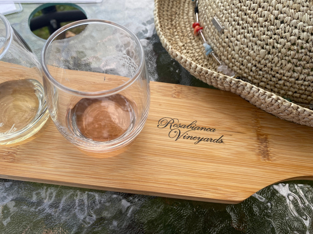 Rosabianca Vineyards-Northford必去景点