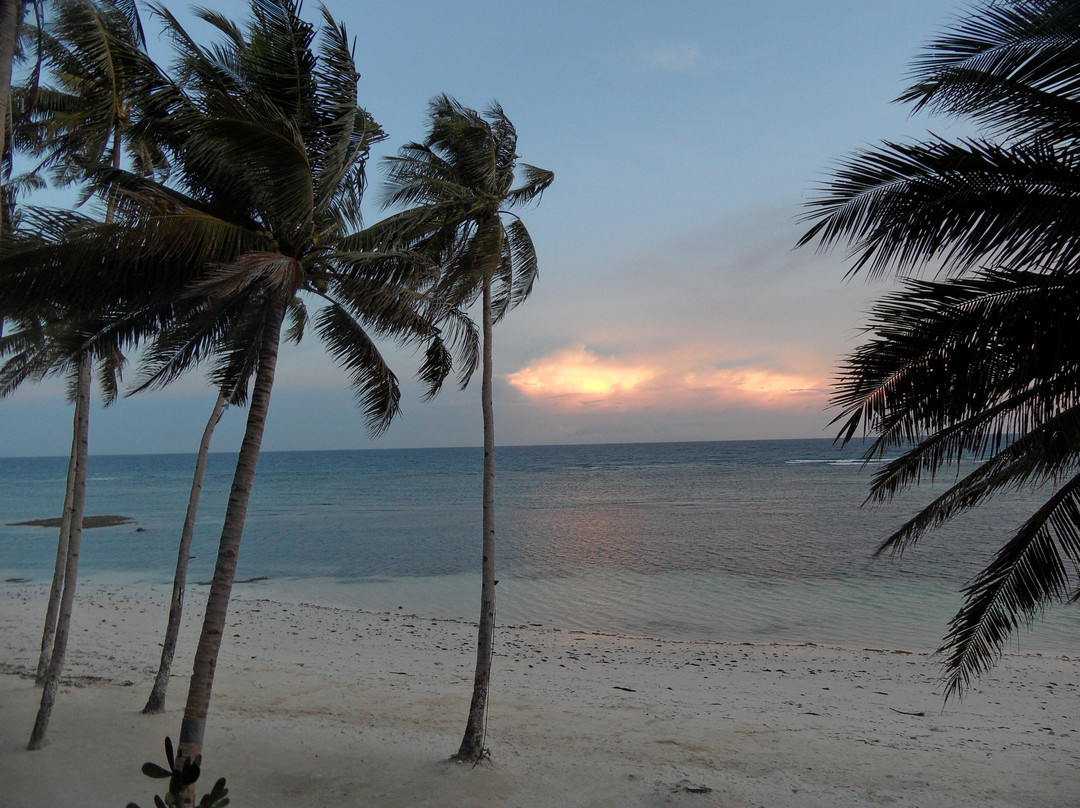 安达白沙滩度假村主图