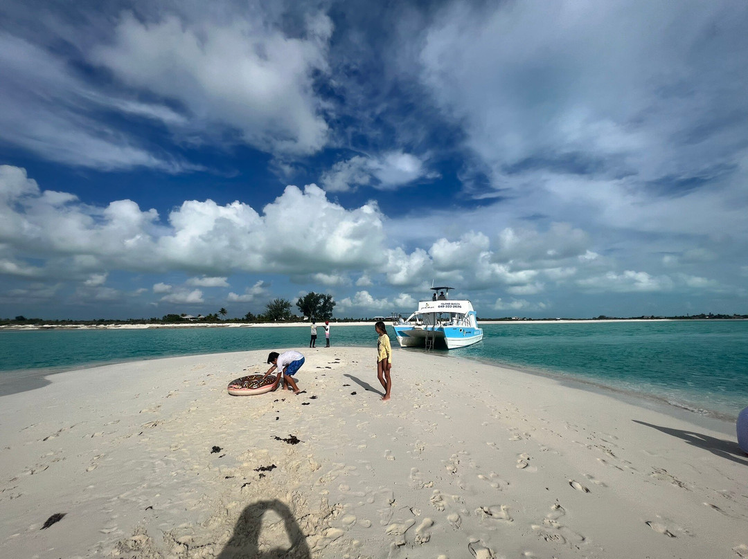 Grace Bay Watersports-普罗维登西亚莱斯必去景点