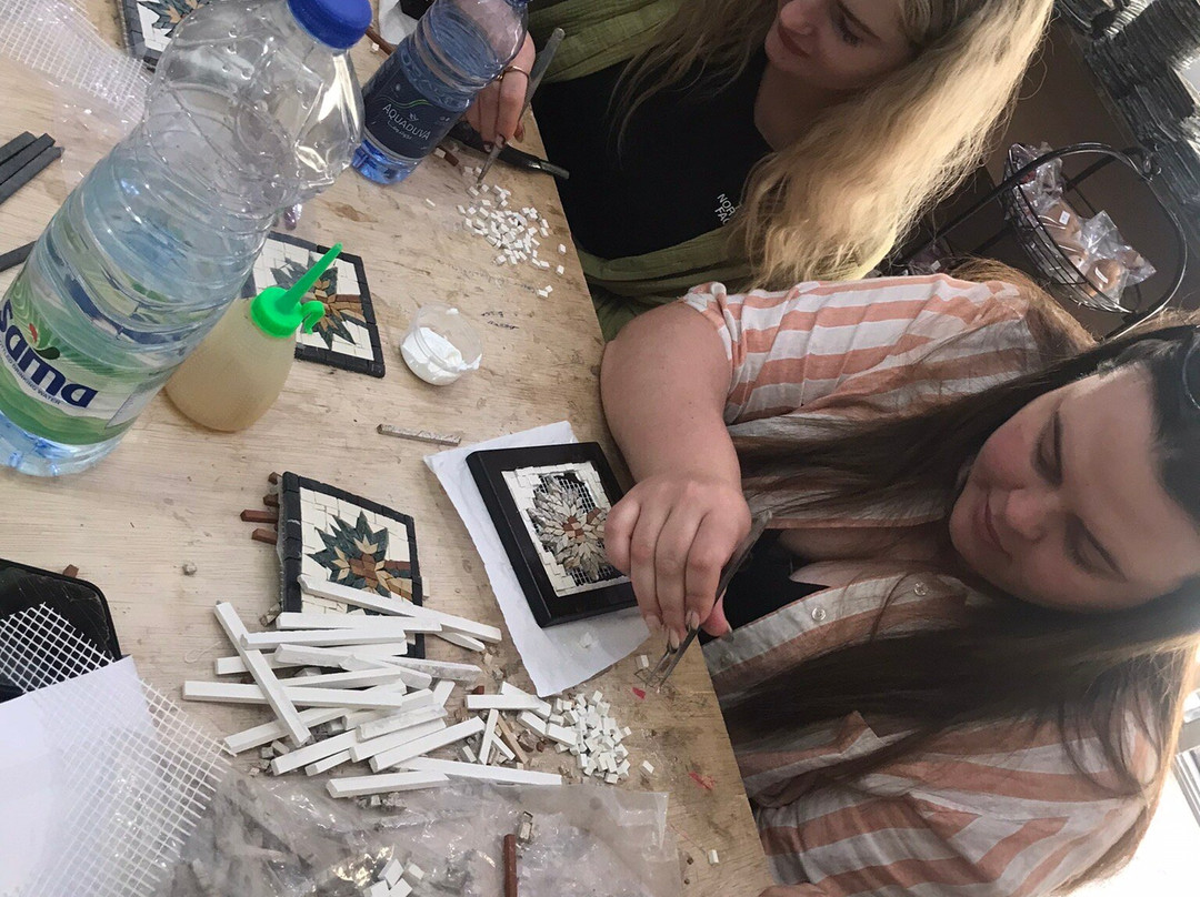 Arabella Workshop for Mosaics-米底巴必去景点