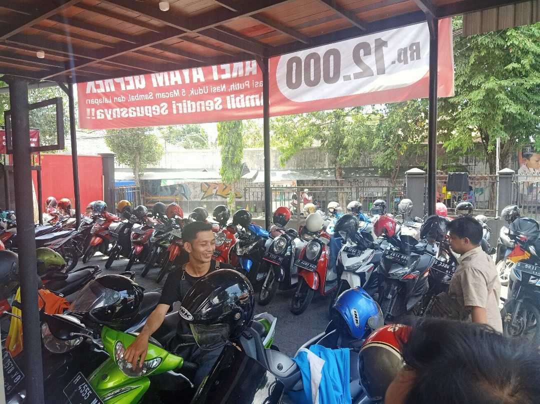 WM Geprek - Kusuma Bangsa