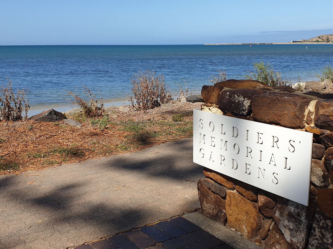 Victor Harbour Cenotaph-维克多港必去景点