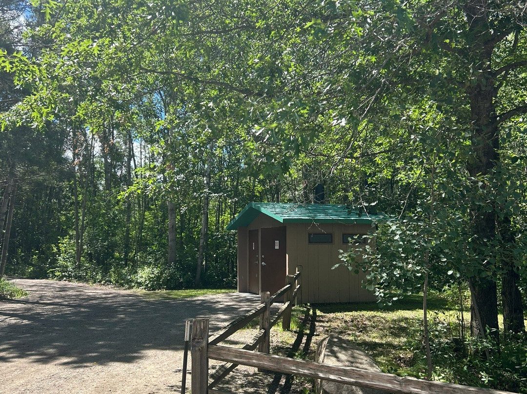 Quarry Park and Nature Preserve景点图片