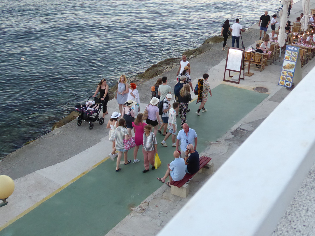 Lungomare di Kaštel Stari-Kastel Stari必去景点
