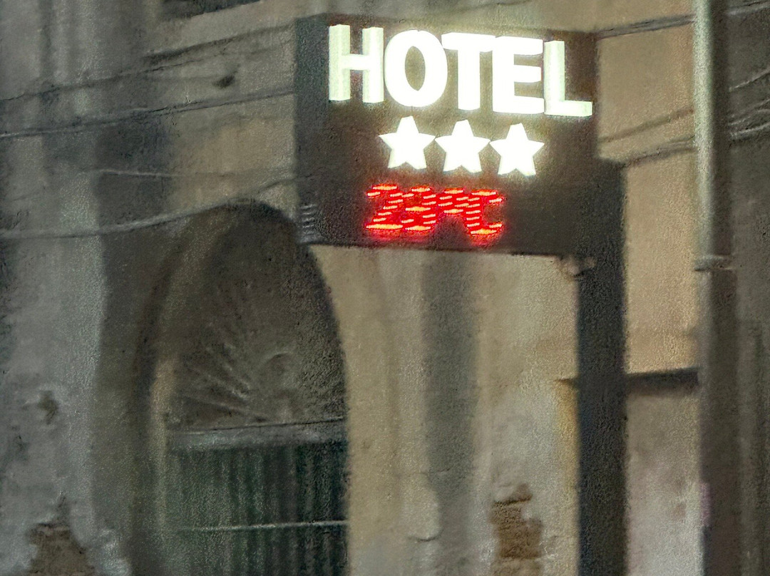 Melqart Hotel主图