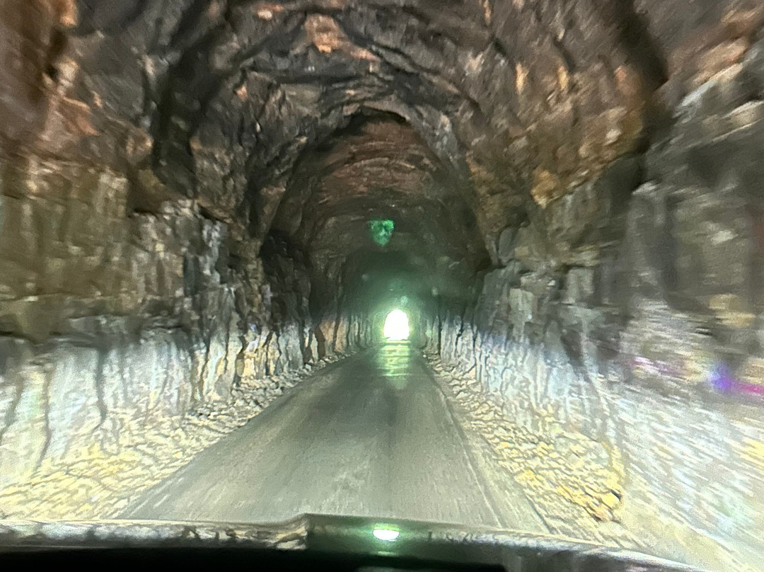 Nada Tunnel-Stanton必去景点